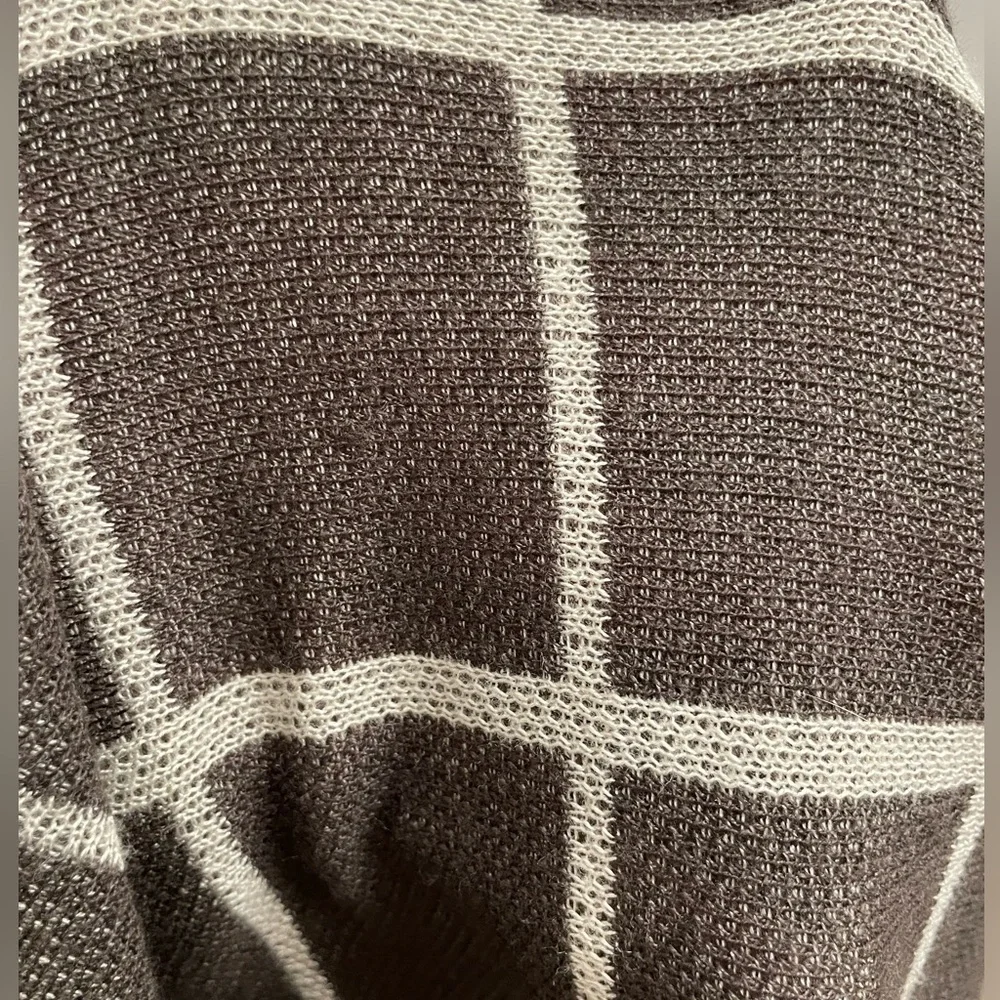 Drape front knit cardigan - Picture 2 of 5